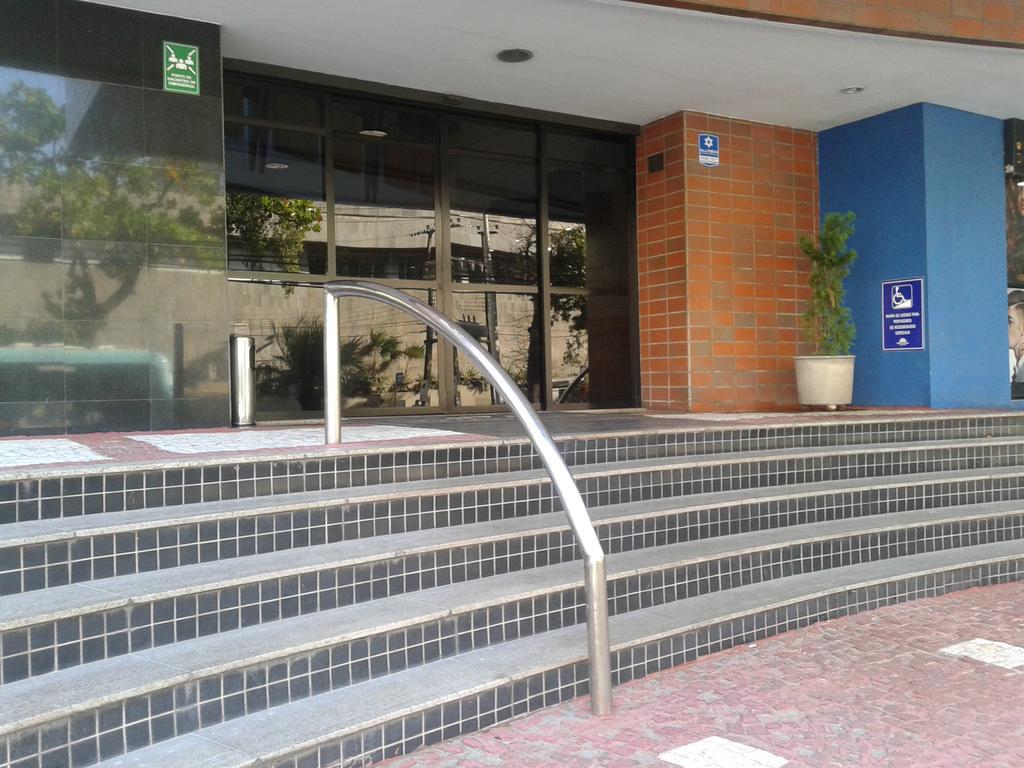 Aparthotel - Praia Mansa 1 E 2 Qtos Fortaleza  Kültér fotó